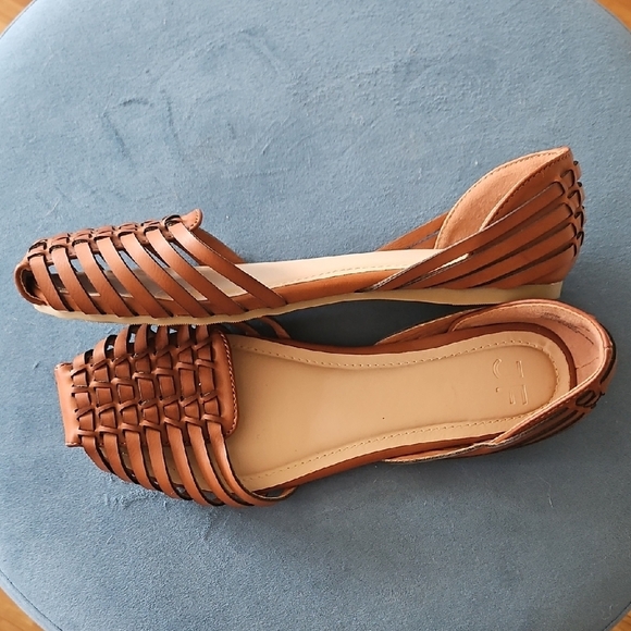 JustFab Tan Woven Flats Bohochic Size US 5.5 Like New - Picture 4 of 6